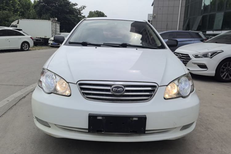 Used BYD F3 2012 Energy-Saving Model 1.5L Manual Comfort Version Front