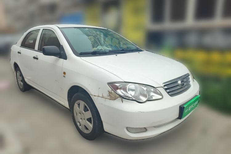 Used BYD F3 2012 Energy-Saving Model 1.5L Manual Comfort Version Front Right 45 Deg