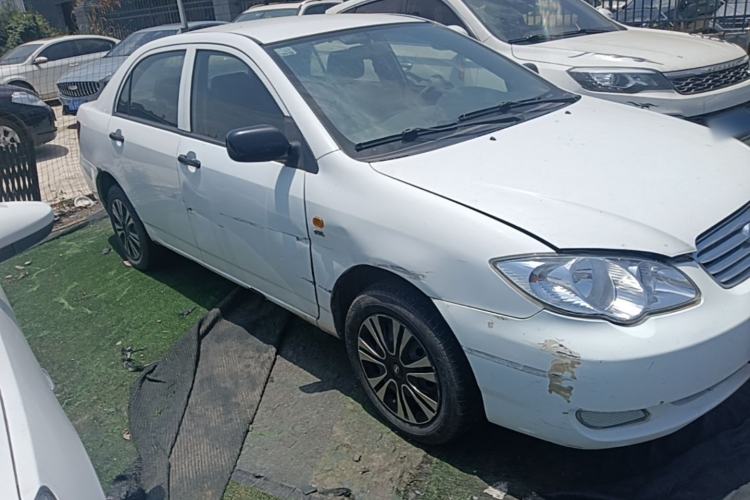 Used BYD F3 2012 Energy-Saving Model 1.5L Manual Comfort Version Front Right 45 Deg