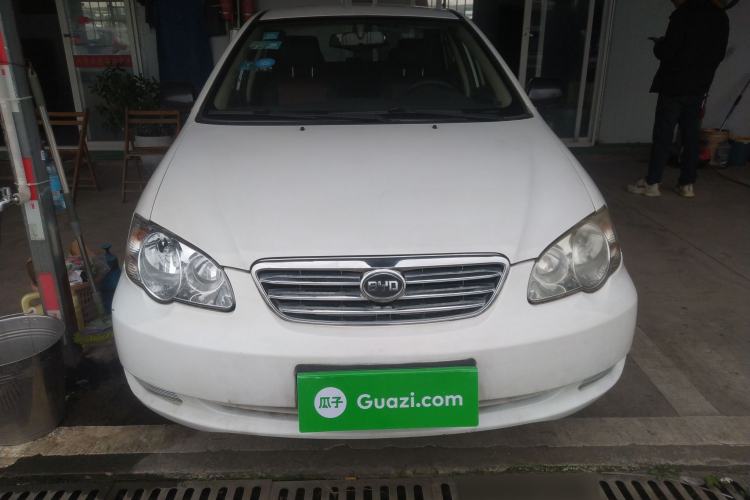 Used BYD F3 2012 Energy-Saving Model 1.5L Manual Comfort Version Front