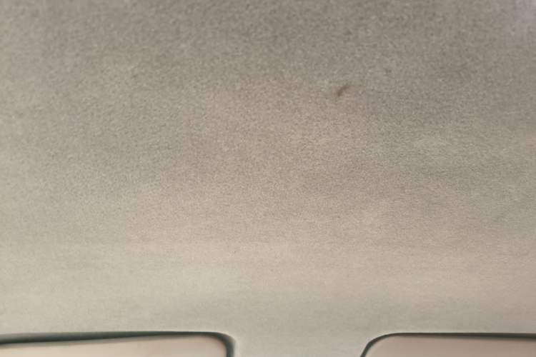 Used BYD F3 2012 Energy-Saving Edition 1.5L Manual Standard Model Headliner