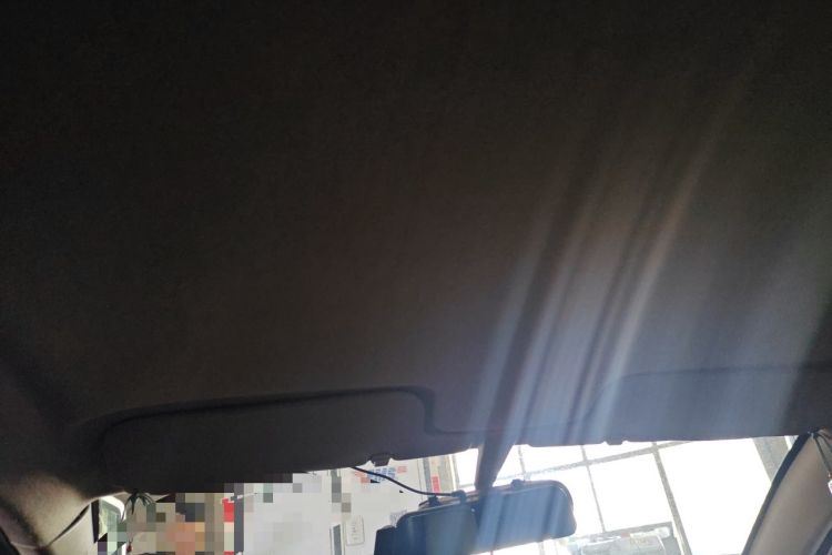 Used BYD F3 2012 Energy-Saving Model 1.5L Manual Comfort Version Headliner