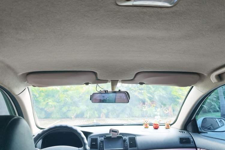 Used BYD F3 2012 Energy-Saving Model 1.5L Manual Comfort Version Headliner