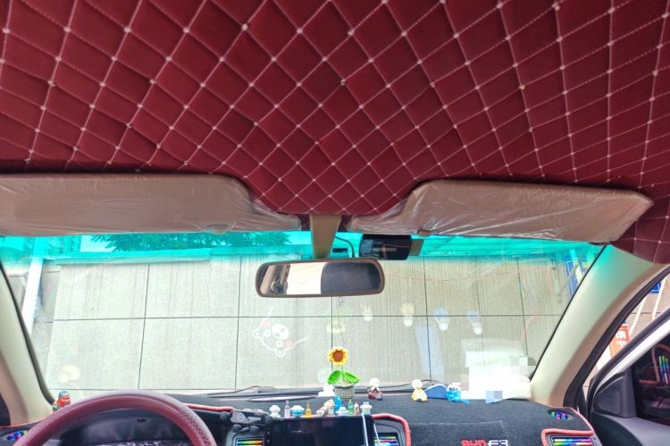 Used BYD F3 2012 Energy-Saving Model 1.5L Manual Comfort Version Headliner