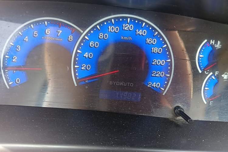 Used BYD F3 2012 Energy-Saving Model 1.5L Manual Comfort Version Instrument Cluster