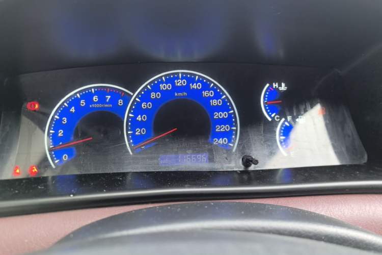 Used BYD F3 2012 Energy-Saving Model 1.5L Manual Comfort Version Instrument Cluster