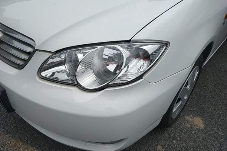 Used BYD F3 2012 Energy-Saving Model 1.5L Manual Comfort Version Left Front Headlight