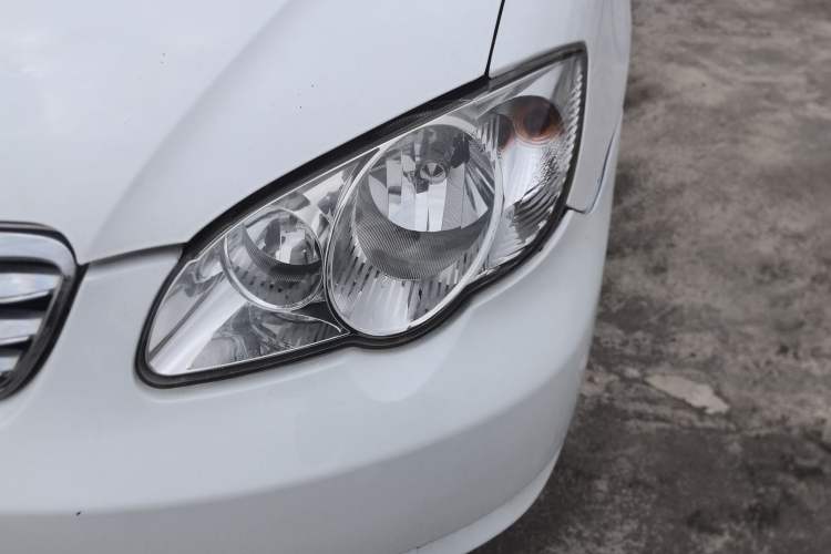 Used BYD F3 2012 Energy-Saving Model 1.5L Manual Comfort Version Left Front Headlight