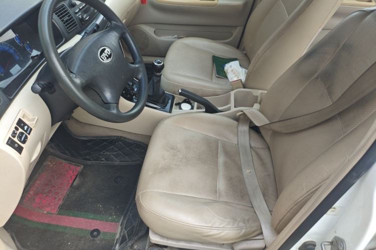 Used BYD F3 2012 Energy-Saving Model 1.5L Manual Comfort Version Left Front Seat