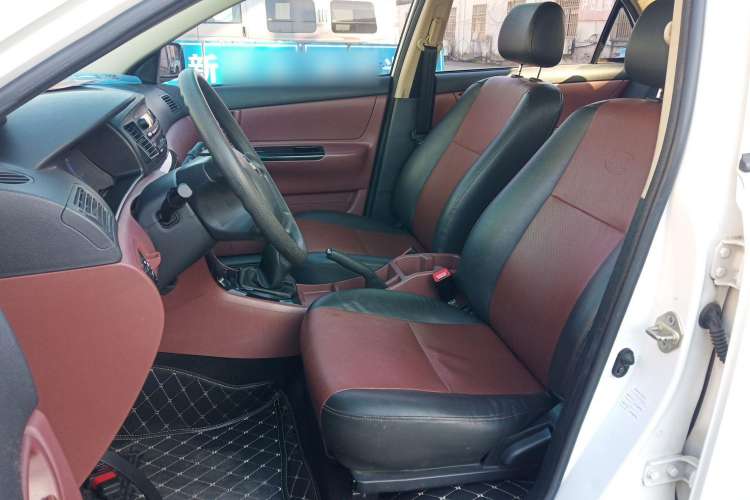Used BYD F3 2012 Energy-Saving Model 1.5L Manual Comfort Version Left Front Seat