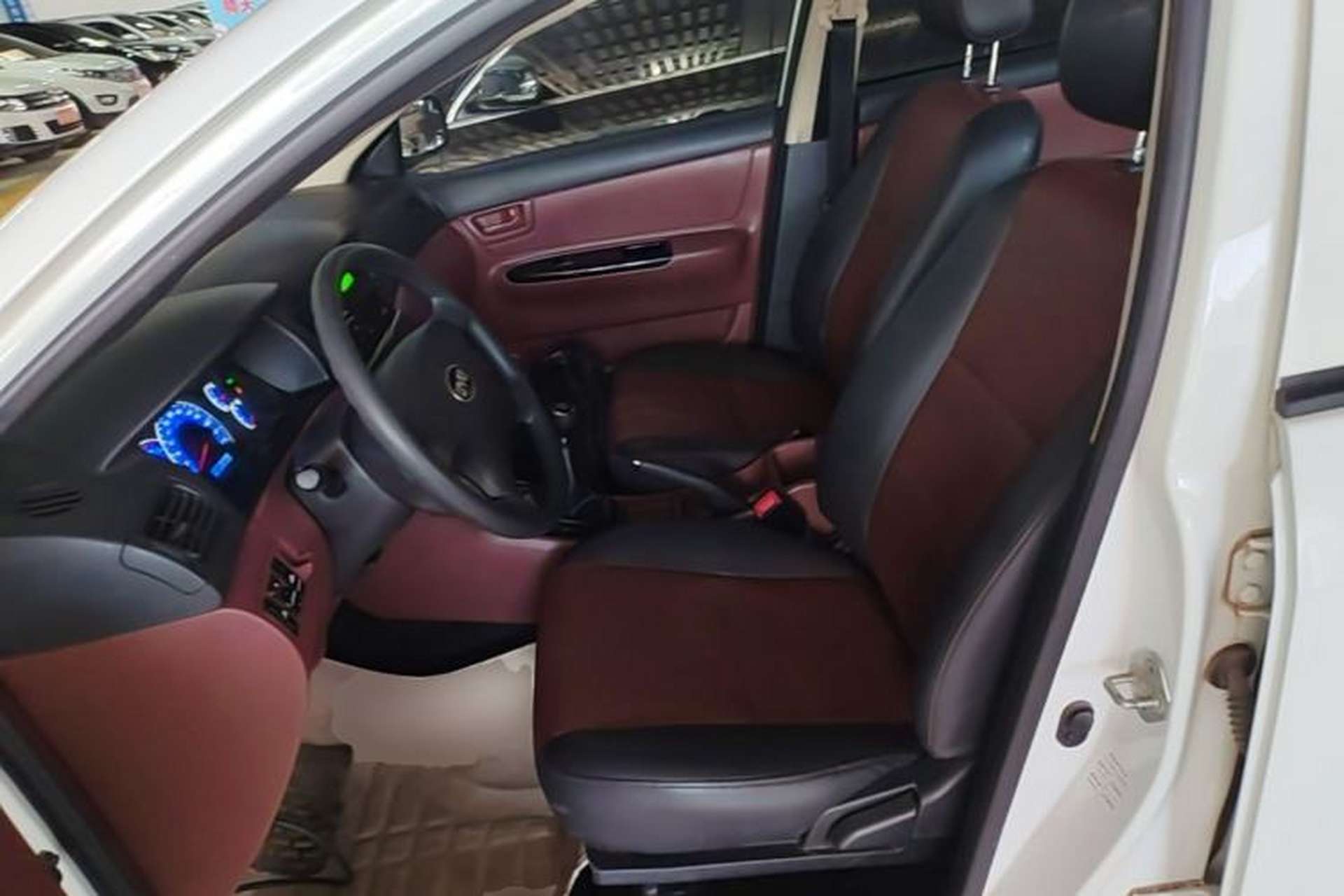 Used BYD F3 2012 Energy-Saving Model 1.5L Manual Comfort Version Left Front Seat