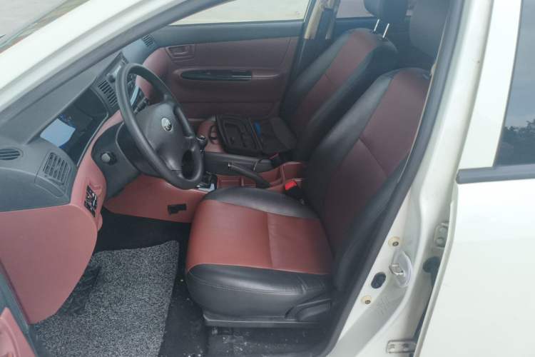 Used BYD F3 2012 Energy-Saving Model 1.5L Manual Comfort Version Left Front Seat