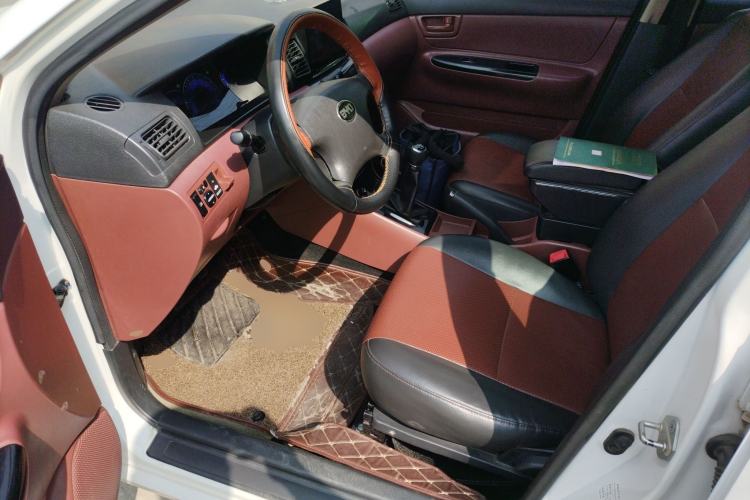 Used BYD F3 2012 Energy-Saving Model 1.5L Manual Comfort Version Left Front Seat