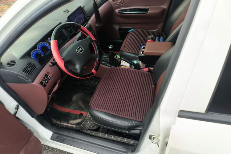 Used BYD F3 2012 Energy-Saving Edition 1.5L Manual Standard Model Left Front Seat