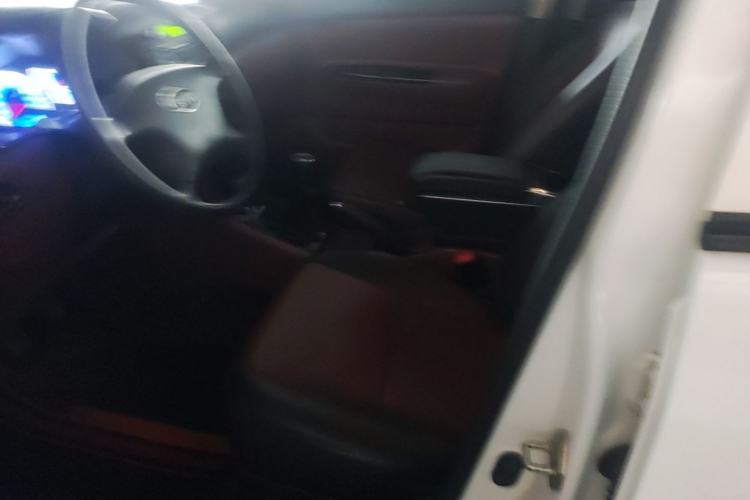 Used BYD F3 2012 Energy-Saving Model 1.5L Manual Comfort Version Left Front Seat