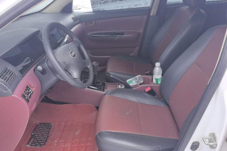 Used BYD F3 2012 Energy-Saving Model 1.5L Manual Comfort Version Left Front Seat