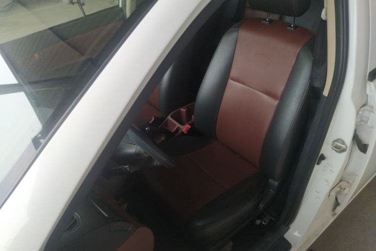 Used BYD F3 2012 Energy-Saving Model 1.5L Manual Comfort Version Left Front Seat