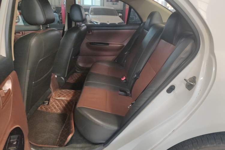 Used BYD F3 2012 Energy-Saving Model 1.5L Manual Comfort Version Left Rear Seat