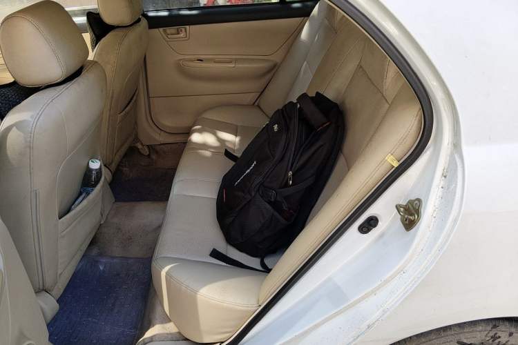 Used BYD F3 2012 Energy-Saving Model 1.5L Manual Comfort Version Left Rear Seat