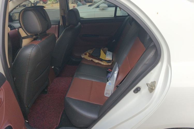Used BYD F3 2012 Energy-Saving Model 1.5L Manual Comfort Version Left Rear Seat
