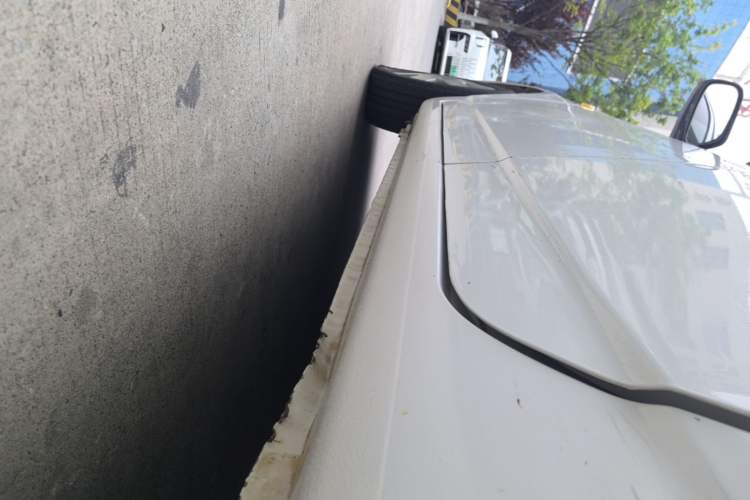 Used BYD F3 2012 Energy-Saving Model 1.5L Manual Comfort Version Left Side Sill