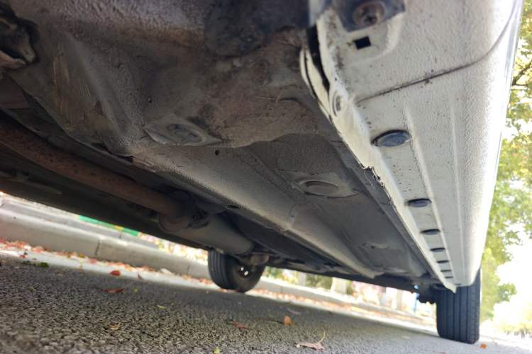 Used BYD F3 2012 Energy-Saving Model 1.5L Manual Comfort Version Left Side Sill