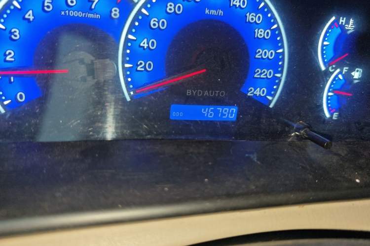 Used BYD F3 2012 Energy-Saving Model 1.5L Manual Comfort Version Odometer Close Up