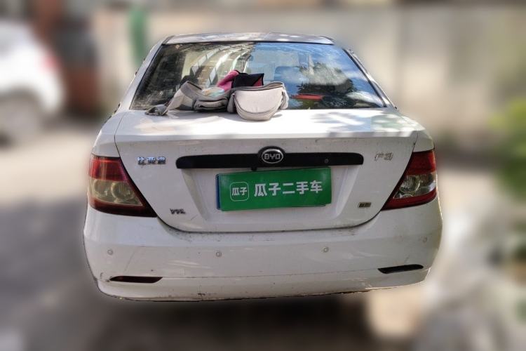 Used BYD F3 2012 Energy-Saving Model 1.5L Manual Comfort Version Rear