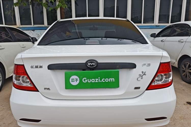 Used BYD F3 2012 Energy-Saving Model 1.5L Manual Comfort Version Rear