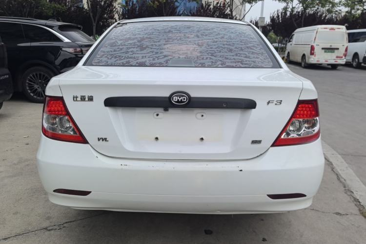 Used BYD F3 2012 Energy-Saving Model 1.5L Manual Comfort Version Rear
