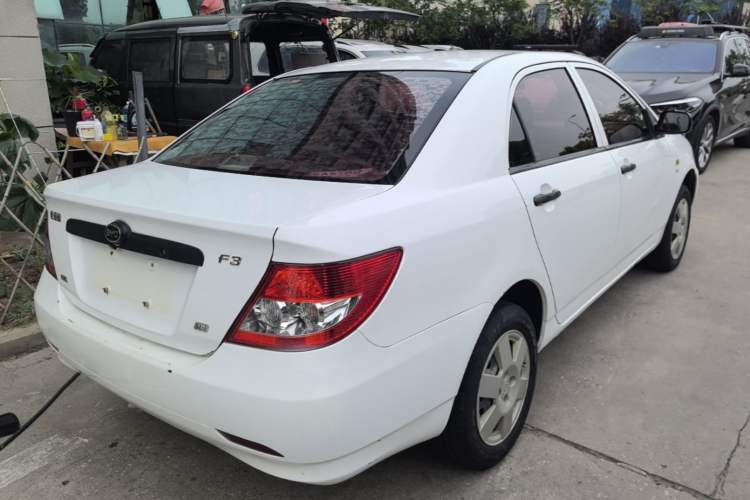 Used BYD F3 2012 Energy-Saving Model 1.5L Manual Comfort Version Rear Right 45 Deg