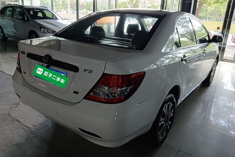 Used BYD F3 2012 Energy-Saving Edition 1.5L Manual Standard Model Rear Right 45 Deg