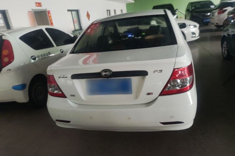 Used BYD F3 2012 Energy-Saving Model 1.5L Manual Comfort Version Rear