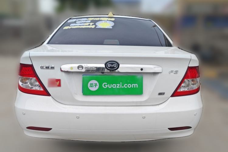Used BYD F3 2012 Energy-Saving Model 1.5L Manual Comfort Version Rear