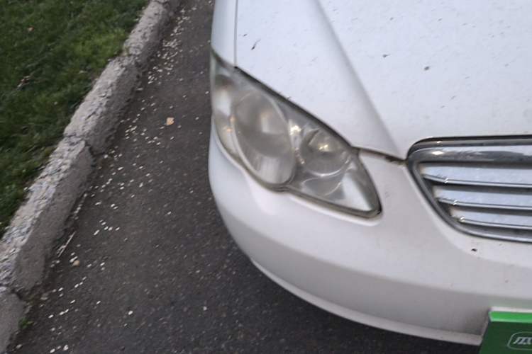 Used BYD F3 2012 Energy-Saving Model 1.5L Manual Comfort Version Right Front Headlight