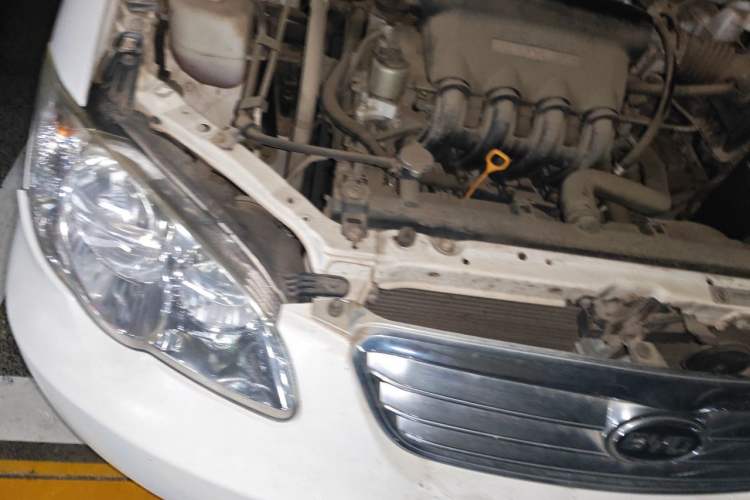 Used BYD F3 2012 Energy-Saving Model 1.5L Manual Comfort Version Right Front Headlight