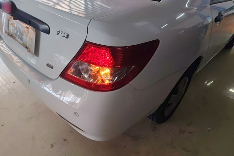 Used BYD F3 2012 Energy-Saving Model 1.5L Manual Comfort Version Right Rear Taillight