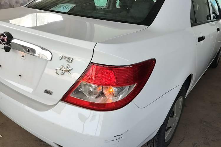 Used BYD F3 2012 Energy-Saving Model 1.5L Manual Comfort Version Right Rear Taillight