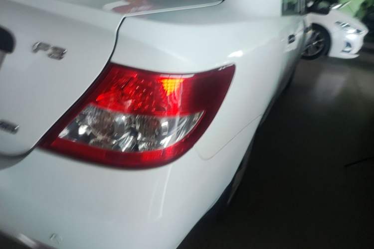 Used BYD F3 2012 Energy-Saving Model 1.5L Manual Comfort Version Right Rear Taillight