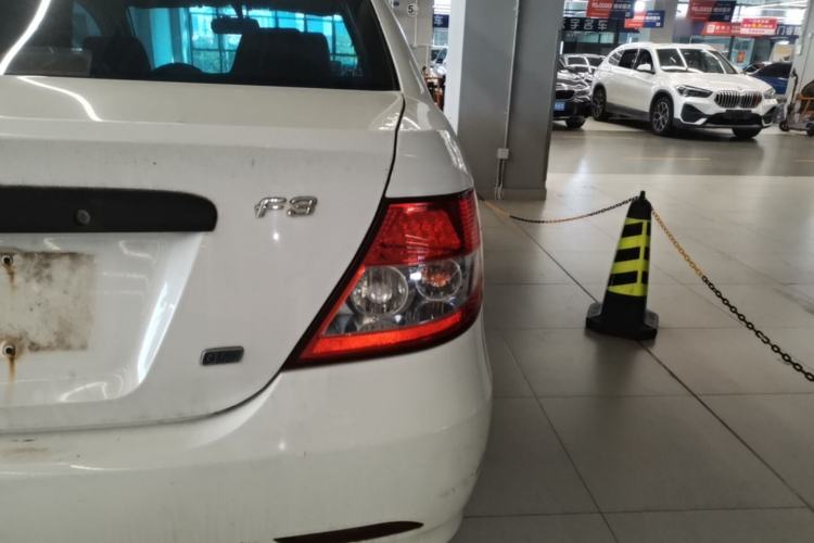 Used BYD F3 2012 Energy-Saving Model 1.5L Manual Comfort Version Right Rear Taillight
