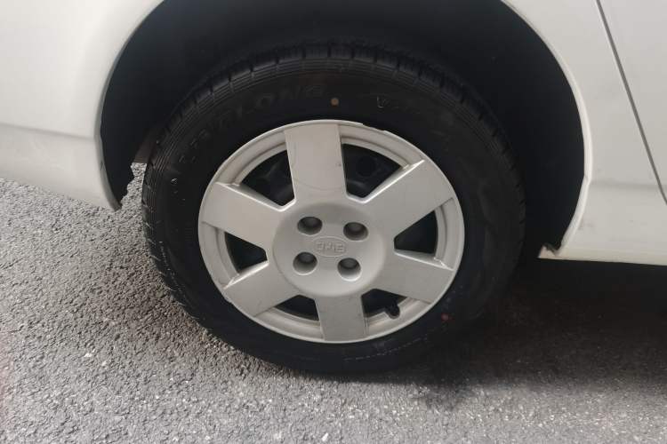 Used BYD F3 2012 Energy-Saving Model 1.5L Manual Comfort Version Right Rear Wheel Hub