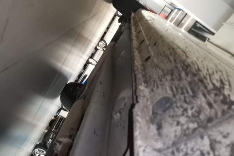 Used BYD F3 2012 Energy-Saving Model 1.5L Manual Comfort Version Right Side Sill