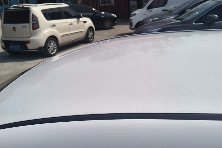 Used BYD F3 2012 Energy-Saving Model 1.5L Manual Comfort Version Roof