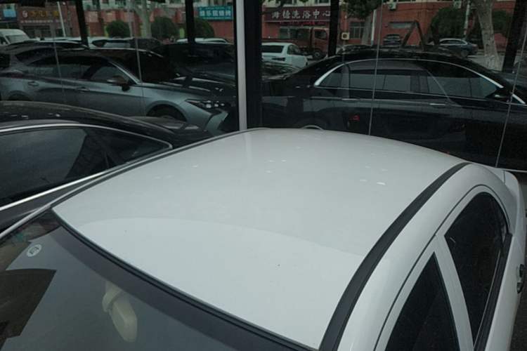 Used BYD F3 2012 Energy-Saving Model 1.5L Manual Comfort Version Roof