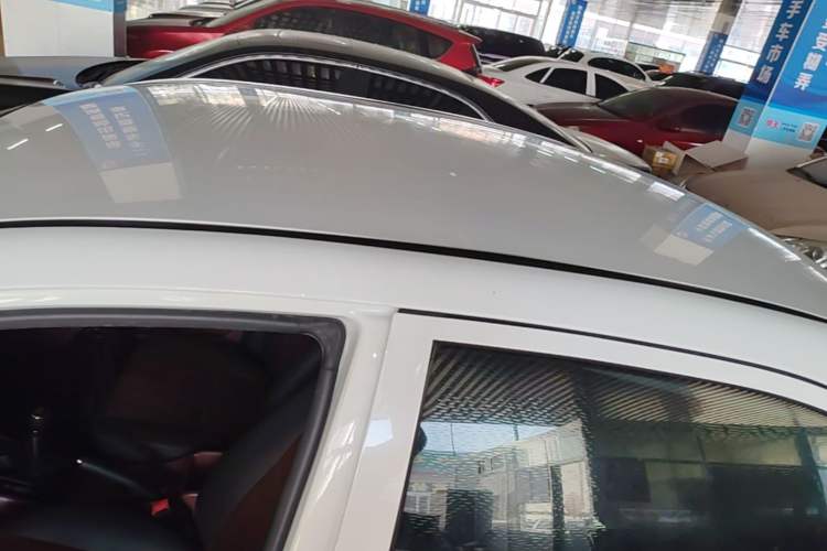 Used BYD F3 2012 Energy-Saving Model 1.5L Manual Comfort Version Roof