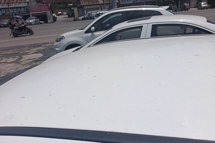 Used BYD F3 2012 Energy-Saving Model 1.5L Manual Comfort Version Roof