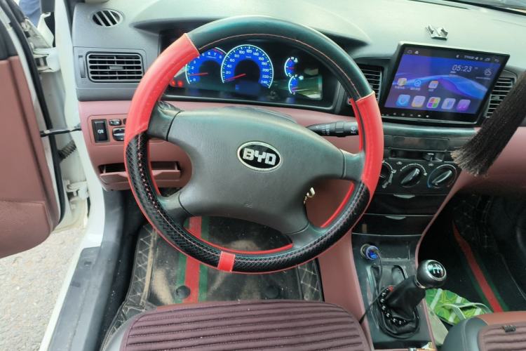 Used BYD F3 2012 Energy-Saving Edition 1.5L Manual Standard Model Steering Wheel