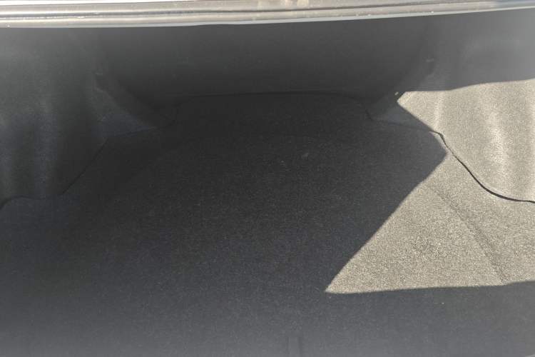 Used BYD F3 2012 Energy-Saving Model 1.5L Manual Comfort Version Trunk