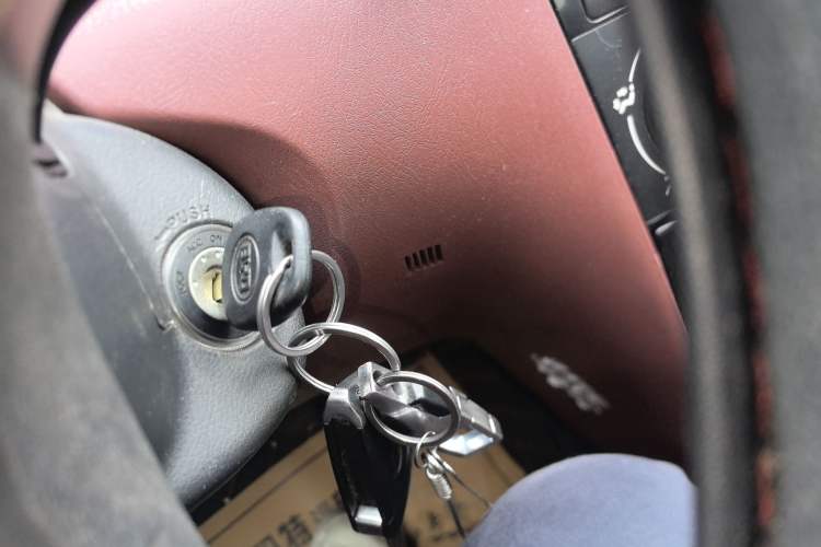 Used BYD F3 2012 Energy-Saving Model 1.5L Manual Comfort Version Vehicle Key