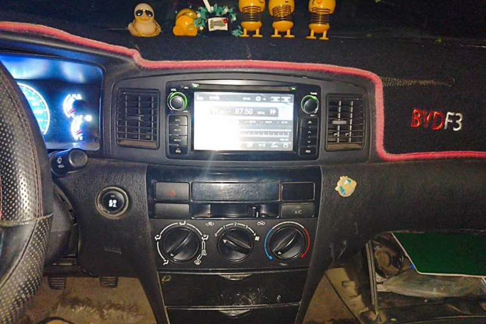 Used BYD F3 2013 Energy-Efficient Model 1.5L Manual Comfort Version Audio And AC Panel